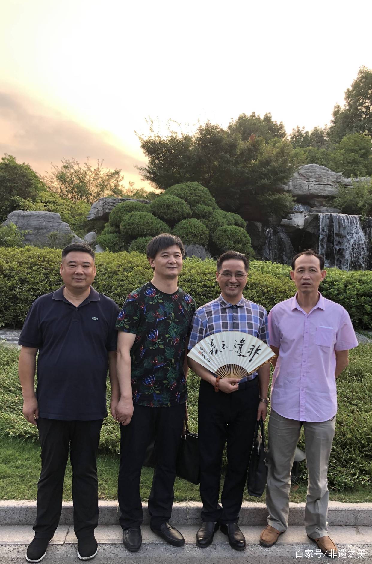 介绍富硒产品的书法作品(富硒字体设计)-硒宝网