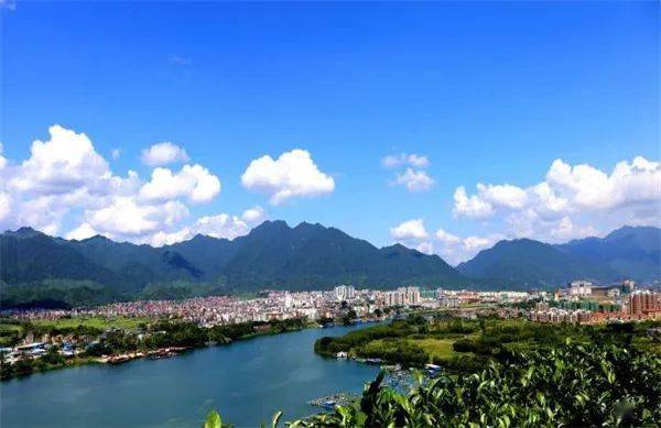 广西巴马主要富硒农产品(巴马富硒水有什么效果呢)-硒宝网