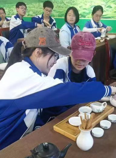 富硒茶加工工序流程视频(做茶工艺流程视频)-硒宝网