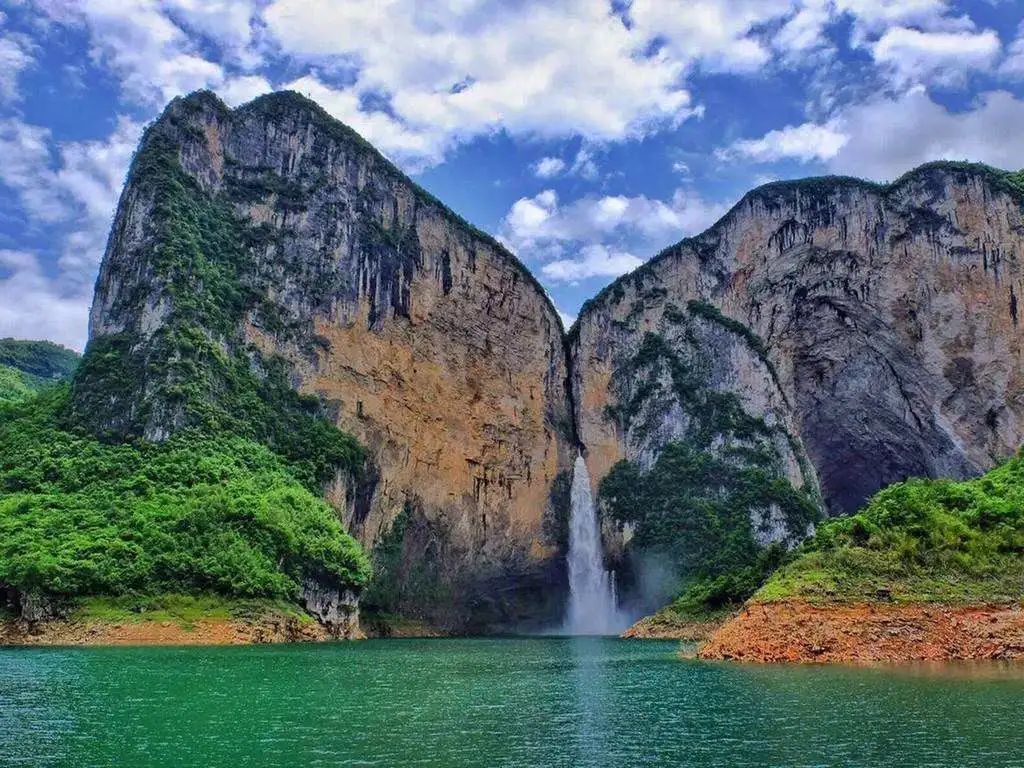 恩施受欢迎的恩施富硒茶(恩施特产富硒茶)-硒宝网