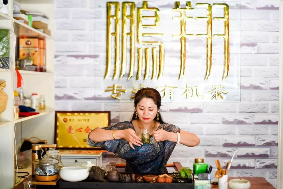 如何泡紫阳富硒茶喝好喝(紫阳富硒茶的泡法及水温)-硒宝网