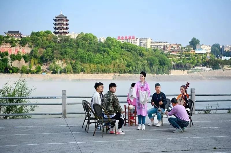 如何泡紫阳富硒茶喝最好（紫阳富硒茶的泡法及水温）-硒宝网