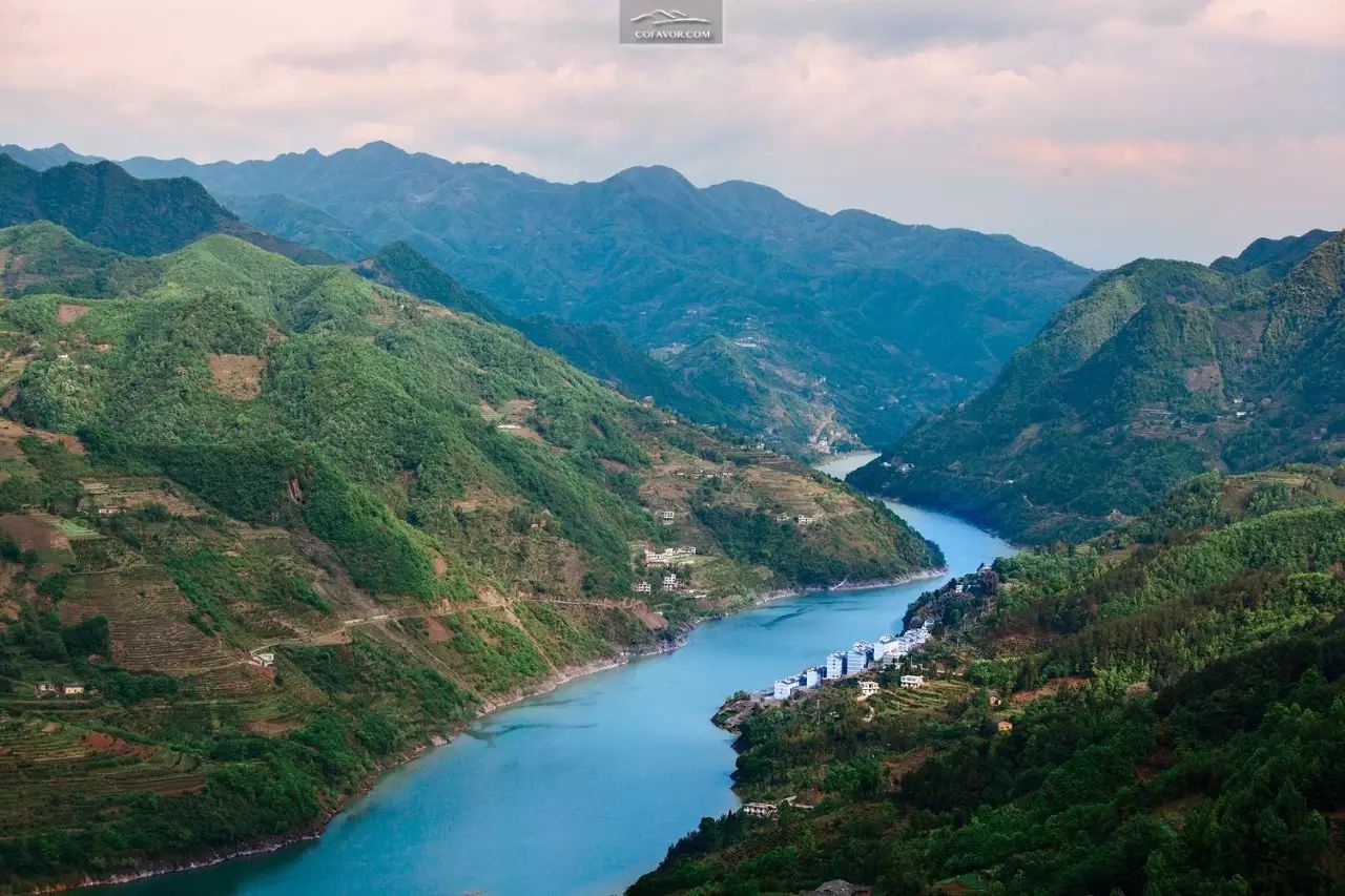 西安卖紫阳富硒茶的地方（陕西安康紫阳富硒茶的名气）-硒宝网