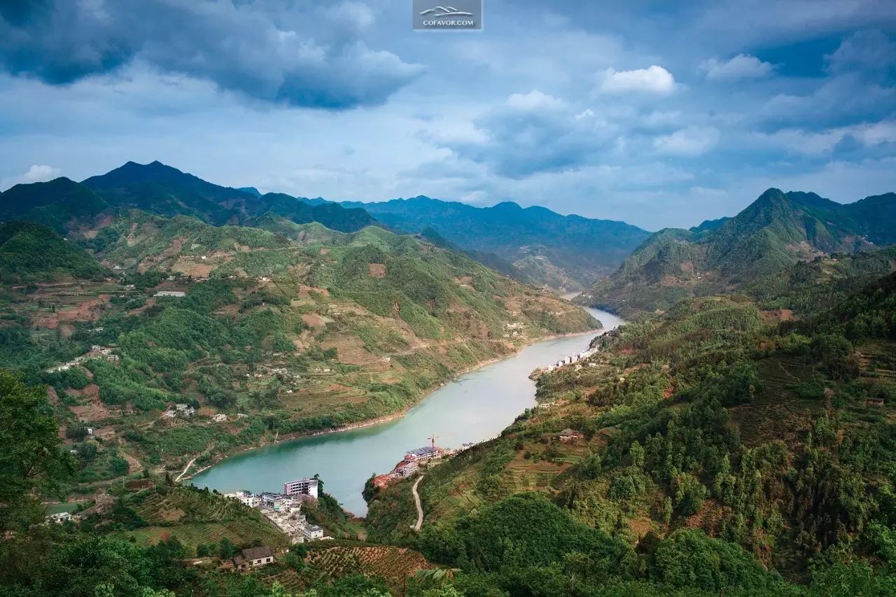 西安卖紫阳富硒茶的地方（陕西安康紫阳富硒茶的名气）-硒宝网