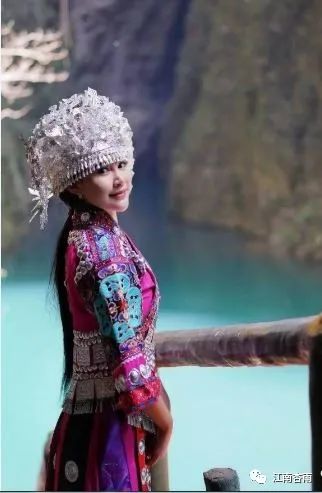 玉露和富硒茶哪个好喝点(恩施玉露茶和富硒茶一样吗)-硒宝网