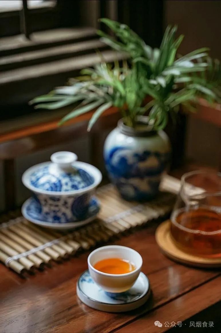 富硒茶什么原料最好喝呢(富硒茶饮料)-硒宝网