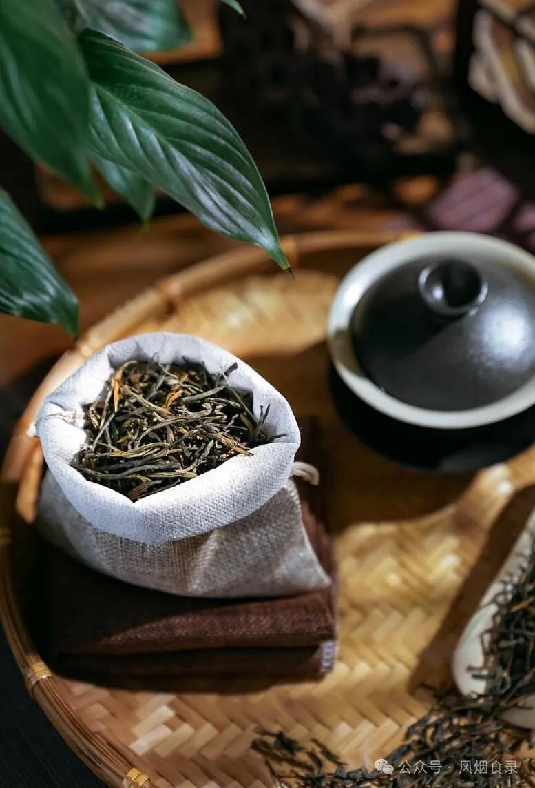 富硒茶什么原料最好喝呢(富硒茶饮料)-硒宝网