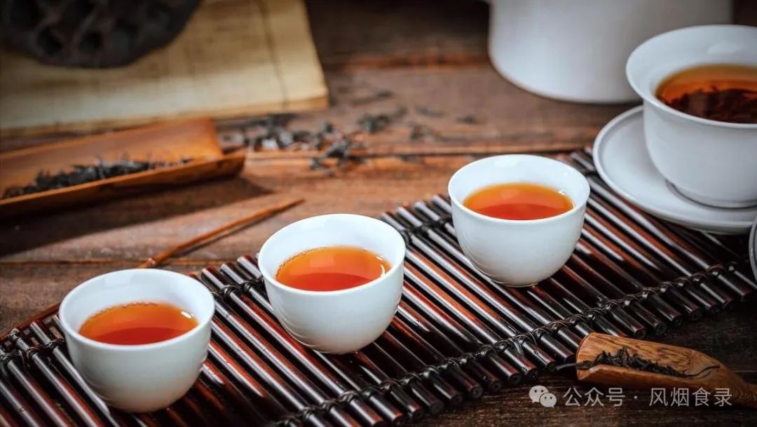 富硒茶什么原料最好喝呢(富硒茶饮料)-硒宝网