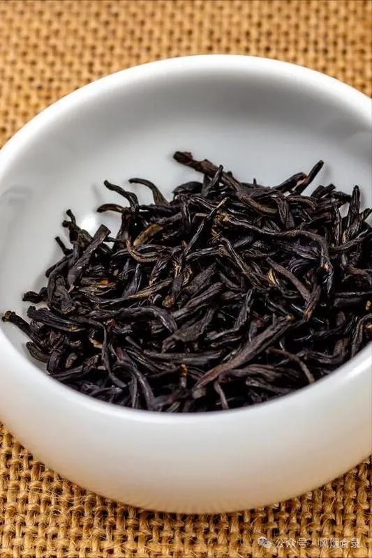 富硒茶什么原料最好喝呢(富硒茶饮料)-硒宝网