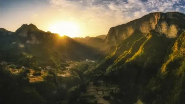 如何在恩施当地买富硒茶(湖北的恩施富硒茶厂)-硒宝网