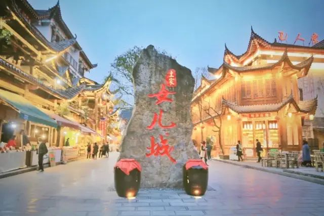 如何在恩施当地买富硒茶(湖北的恩施富硒茶厂)-硒宝网