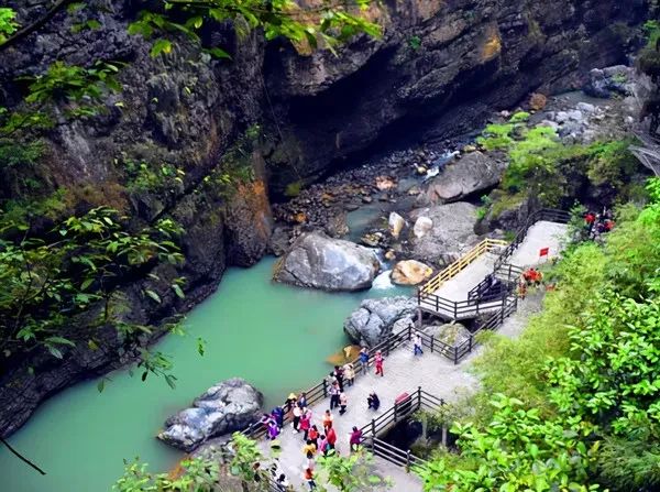 如何在恩施当地买富硒茶(恩施富硒茶市场定位分析)-硒宝网