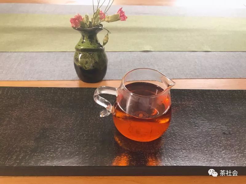 富硒茶什么品牌的好喝点(富硒红茶哪个牌子好)-硒宝网