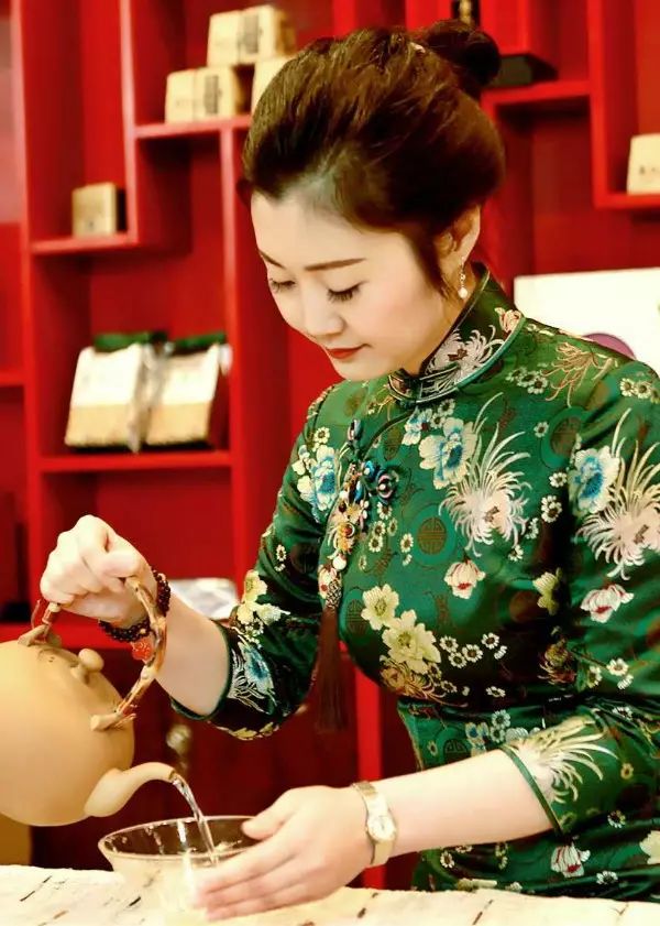 恩施的富硒茶是什么样子（恩施富硒茶21年新茶价格）-硒宝网