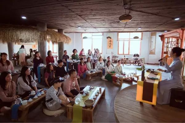 恩施的富硒茶是什么样子（恩施富硒茶21年新茶价格）-硒宝网