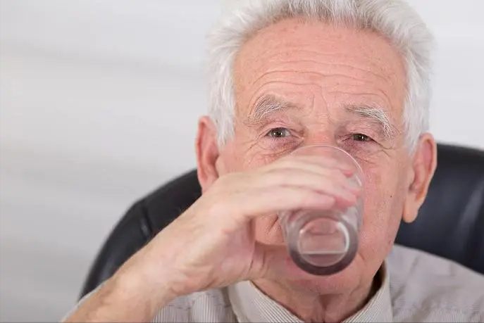 富硒水和茶哪个好用点呢(富硒茶叶)-硒宝网