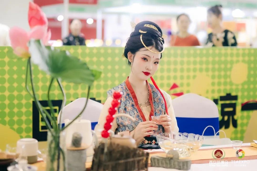 紫阳富硒茶王是谁开的店（紫阳富硒茶视频）-硒宝网