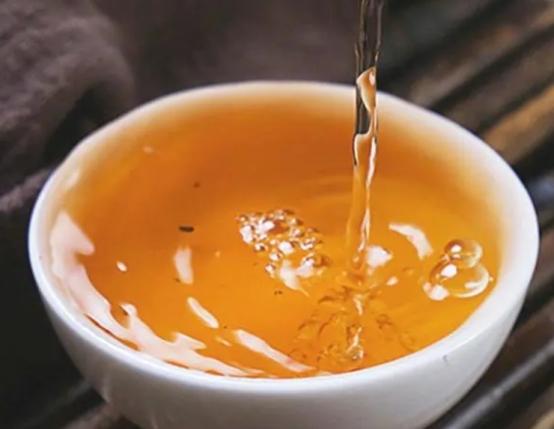 富硒水和茶哪个好一点呢（富硒茶中的硒指什么）-硒宝网