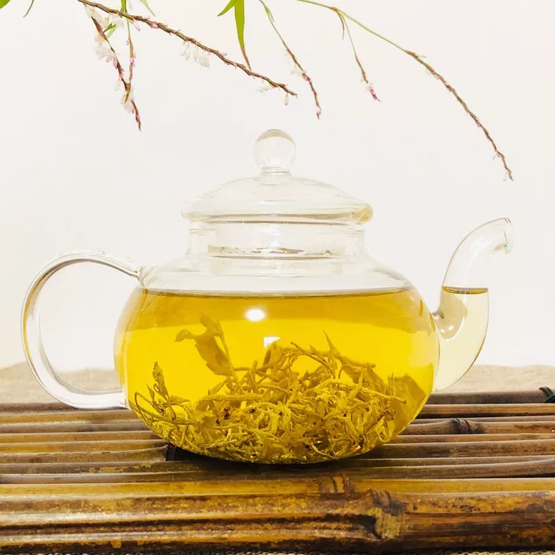 富硒龙须藤茶多少钱一斤(富硒滕茶的功效)-硒宝网