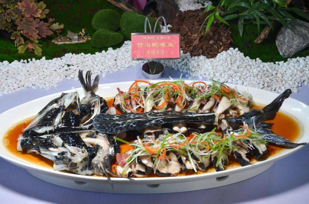 富硒大米为什么是黄黄的(富硒大米中的硒指的是什么)-硒宝网