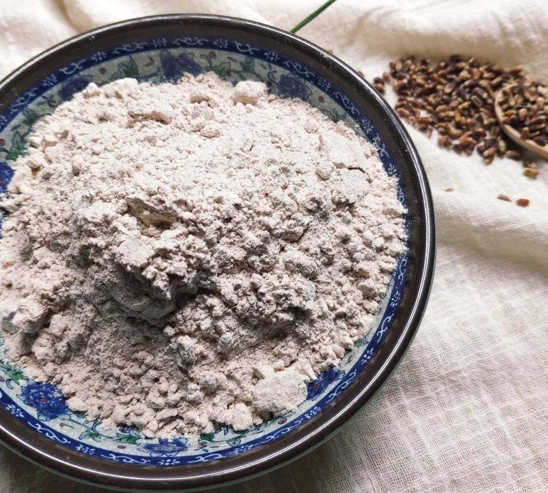 富硒黑小麦面粉营养价值(小麦面粉的功效与副作用)-硒宝网