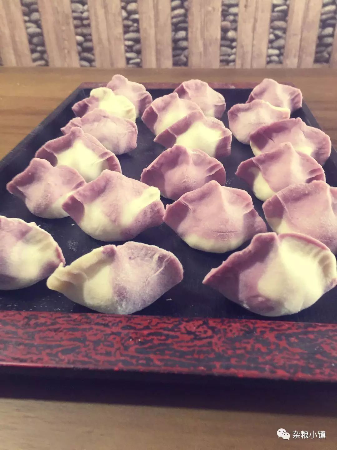 石磨富硒黑全麦面粉做法（石磨黑麦粉的食用方法）-硒宝网