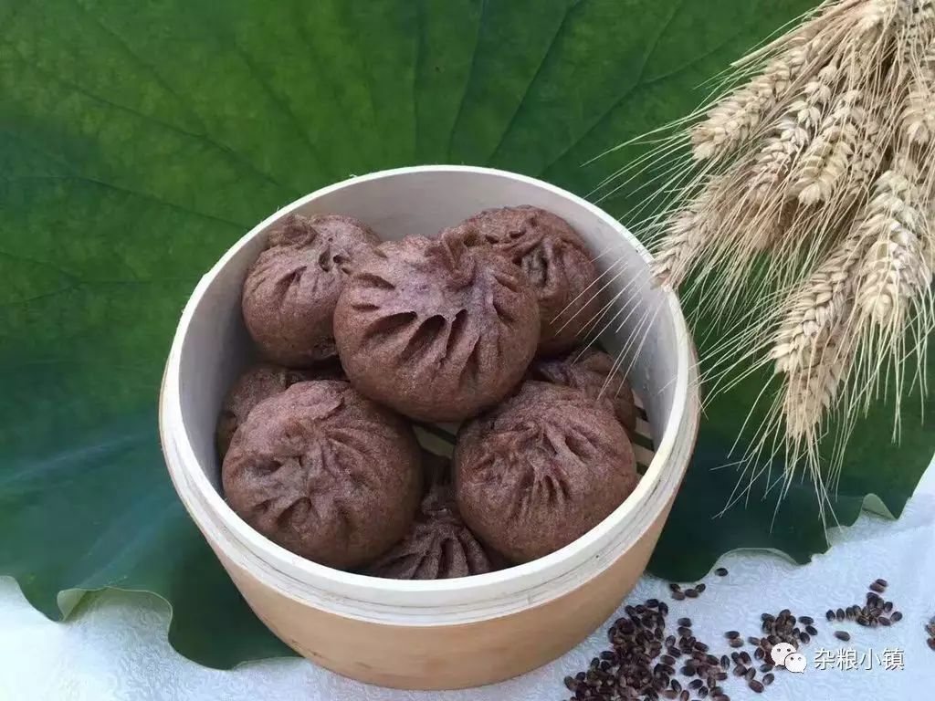 石磨富硒黑全麦面粉做法（石磨黑麦粉的食用方法）-硒宝网