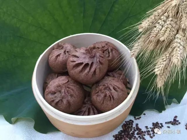 石磨富硒黑全麦面粉做法(石磨富硒黑小麦面粉)-硒宝网