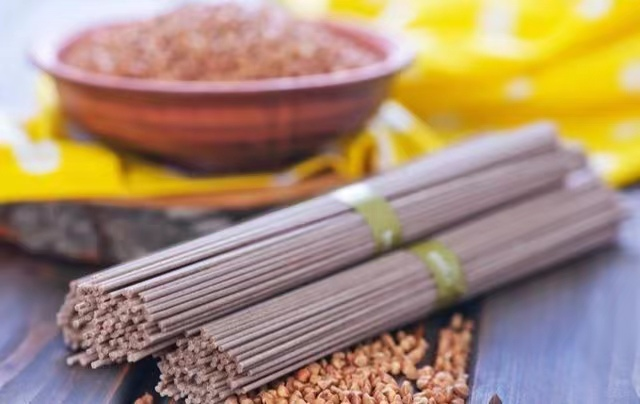 富硒藜麦面粉怎么做好的(面粉富硒好做藜麦馒头吗)-硒宝网