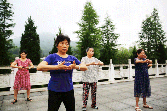 大山深处的富硒水果蔬菜(富硒的蔬菜水果)-硒宝网