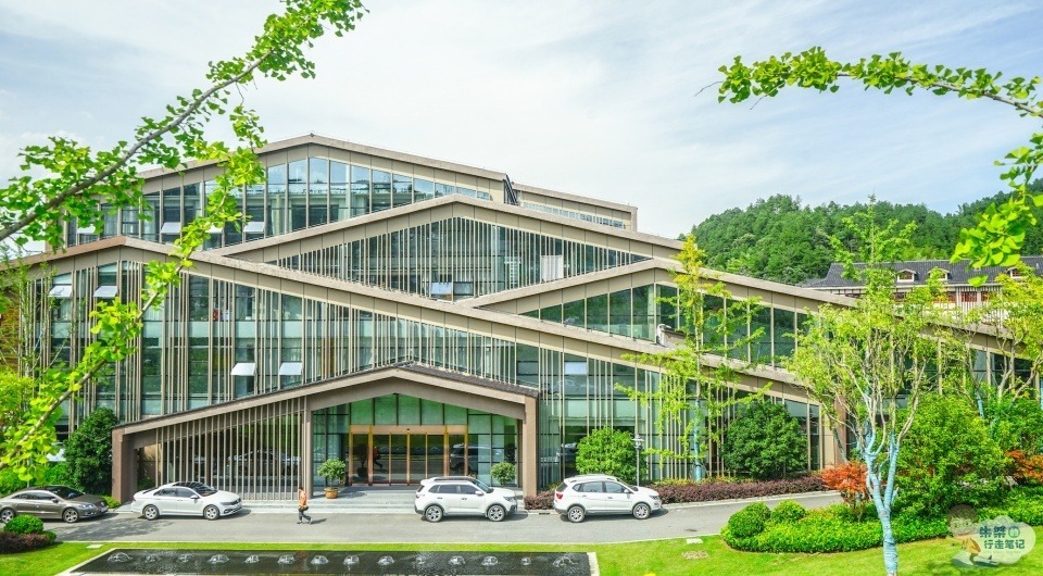 富硒泉矿泉水(富硒泉水作用)-硒宝网