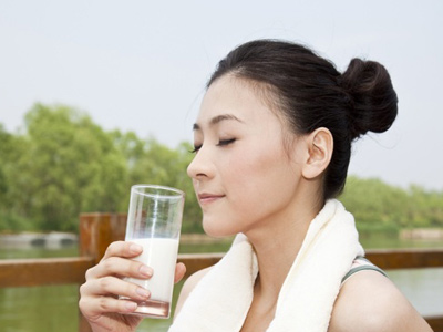 刘立功补钙事件后续(牛奶补钙效果)-硒宝网