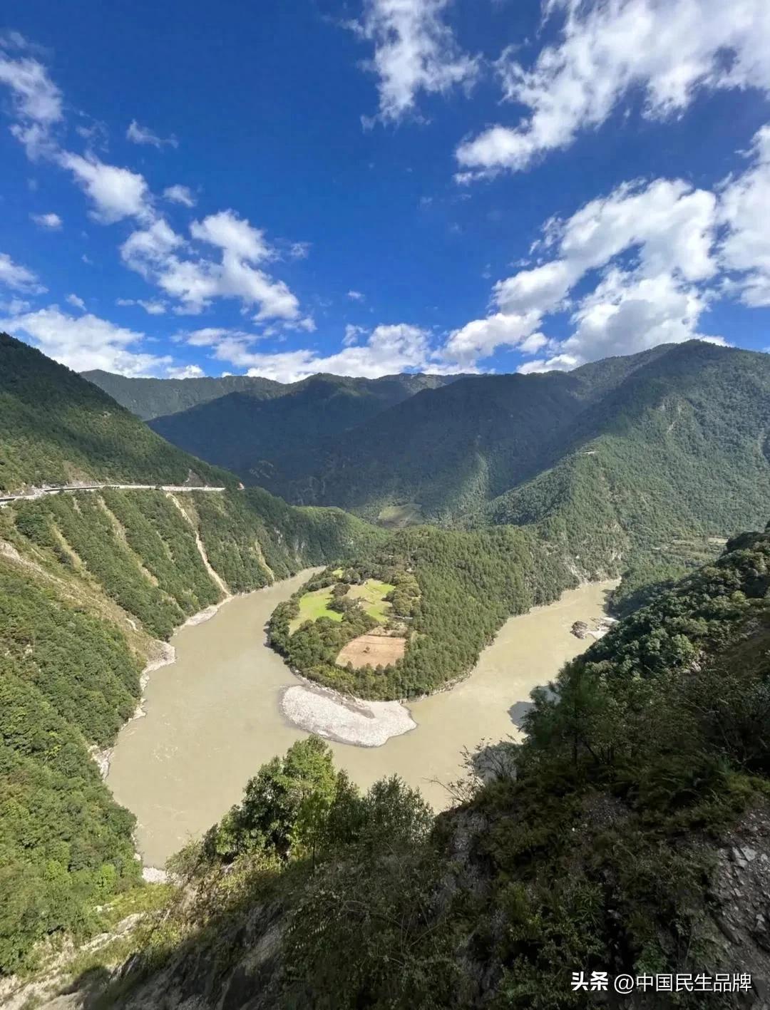 富硒贡茶价格(胡氏荣茶产业园精准扶贫)-硒宝网