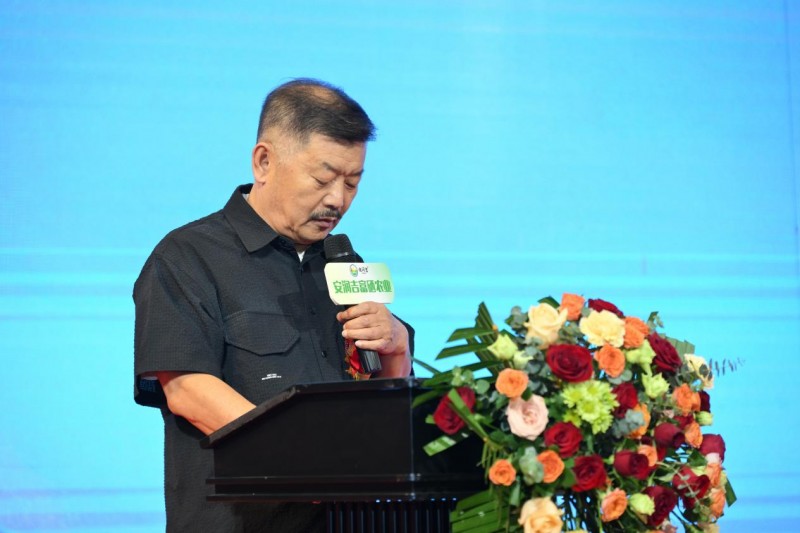 补硒口号条幅(安润吉虫草有机硒)-硒宝网