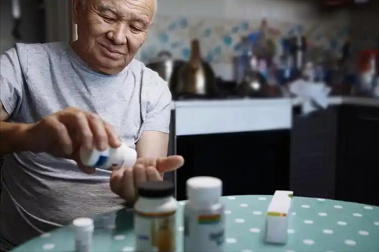 犊牛补铁补硒（硒缺乏症状与免疫力下降）-硒宝网