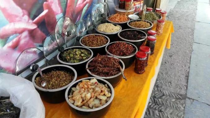 补硒防治痛风(痛风饮食指南2024)-硒宝网