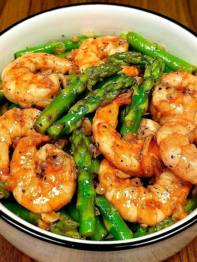 老人怎样补硒（68岁大叔芦笋养生法）-硒宝网