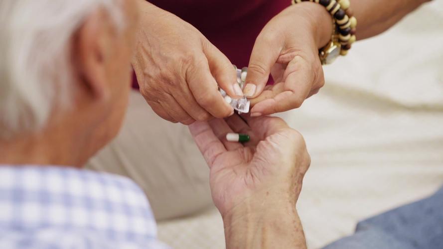 老人怎样补硒（硒元素与心血管健康）-硒宝网