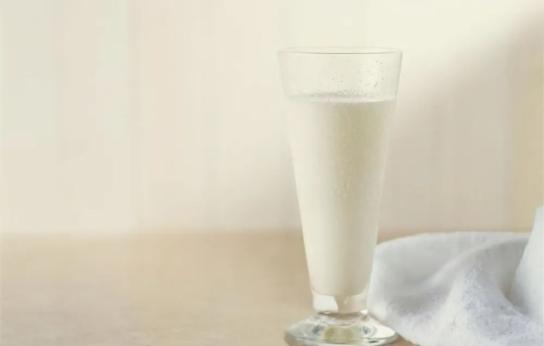 牛奶可以补硒（蔬菜补钙推荐）-硒宝网