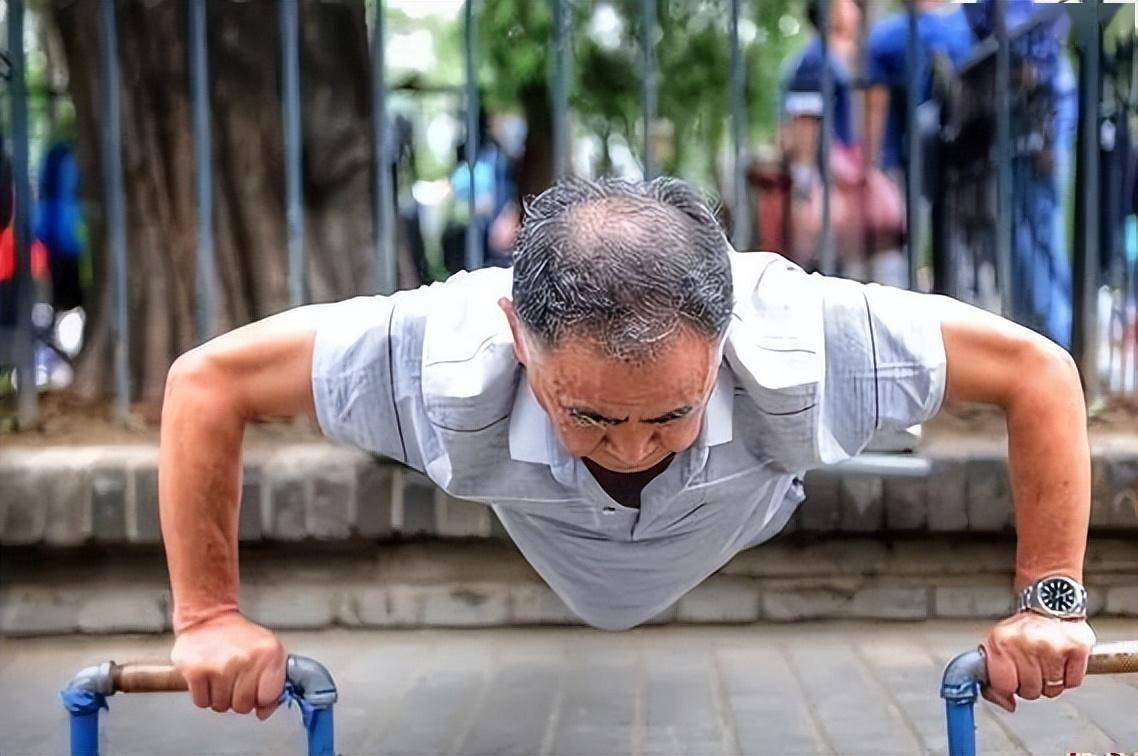 补硒长寿元素（ 老年人补硒食物推荐 ）-硒宝网
