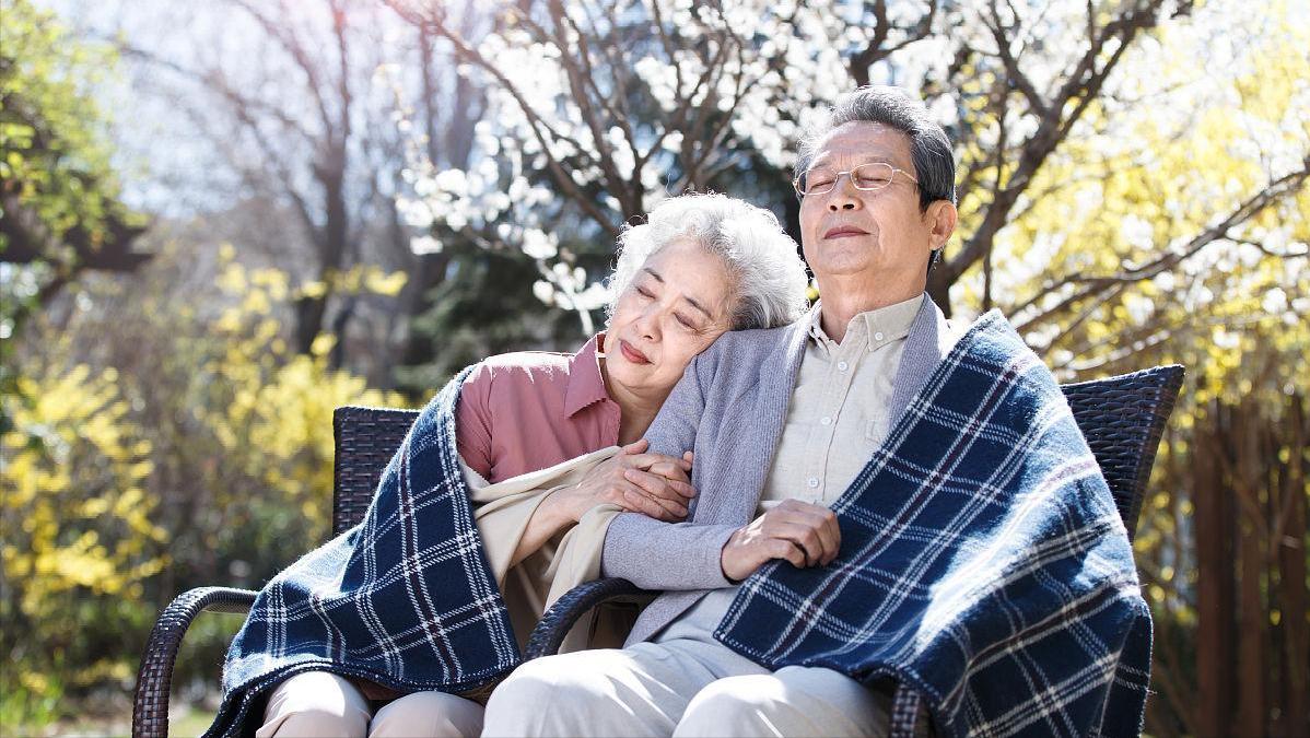 补硒治疗感冒(硒元素对老年人作用)-硒宝网