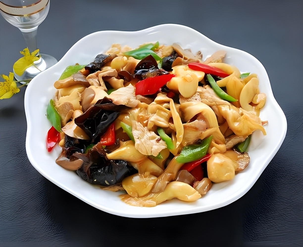 男人补硒好处（巴西坚果硒含量）-硒宝网