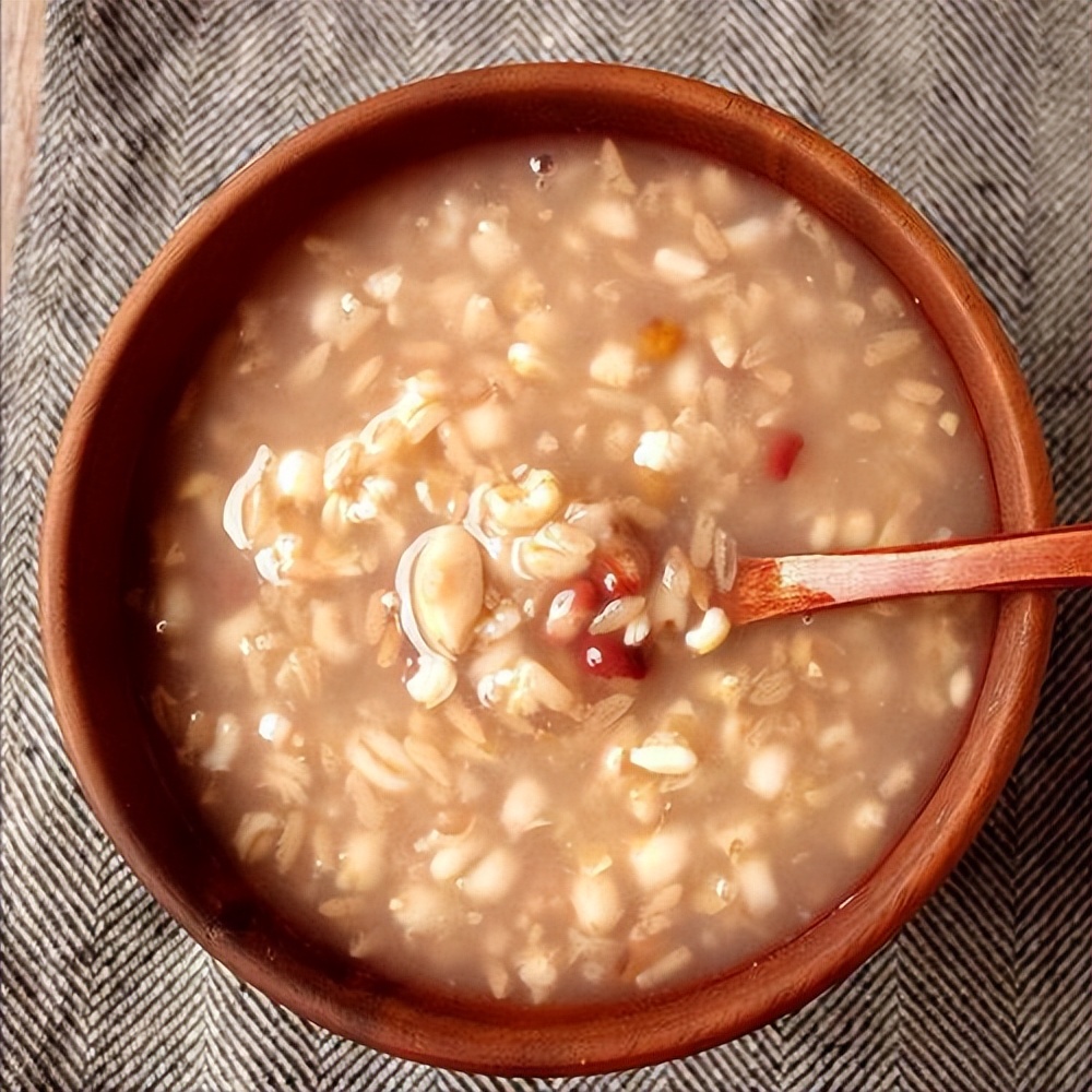 男人补硒好处（巴西坚果硒含量）-硒宝网