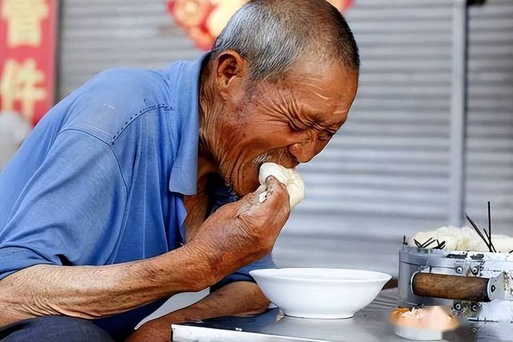 每人补硒多少(硒缺乏症状)-硒宝网