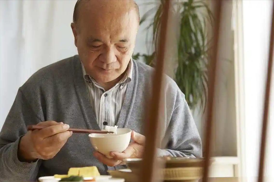 补硒正常反应(硒对老年人免疫力提升作用)-硒宝网