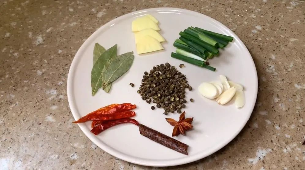 鹅肝可以补硒(凉拌苜蓿做法)-硒宝网