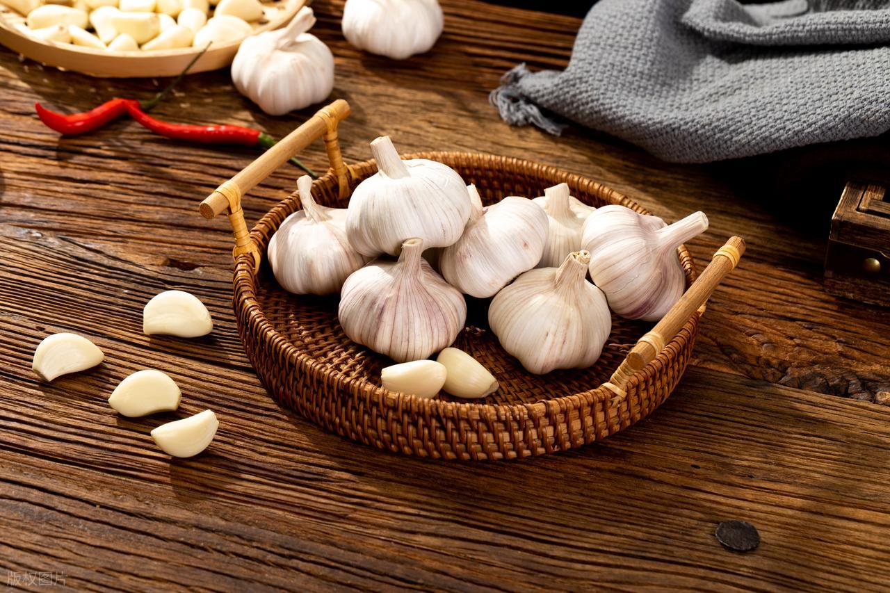 硒补多的坏处（硒与人体健康关系）-硒宝网