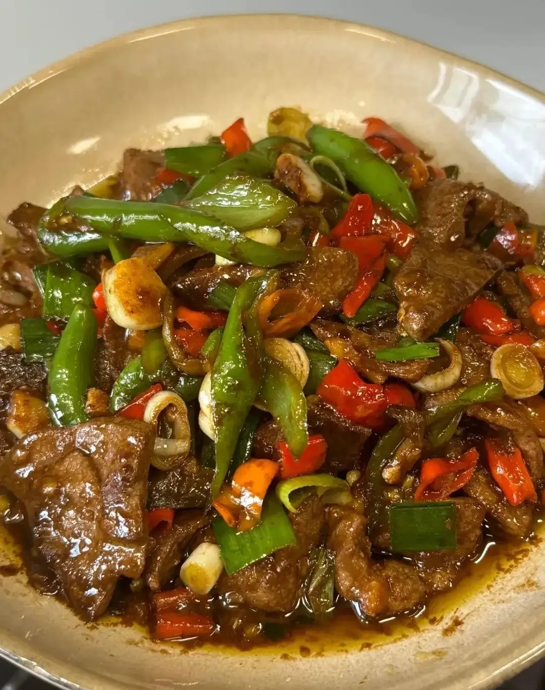 人补硒必要吗(口蘑青椒炒鸡腿肉补硒)-硒宝网