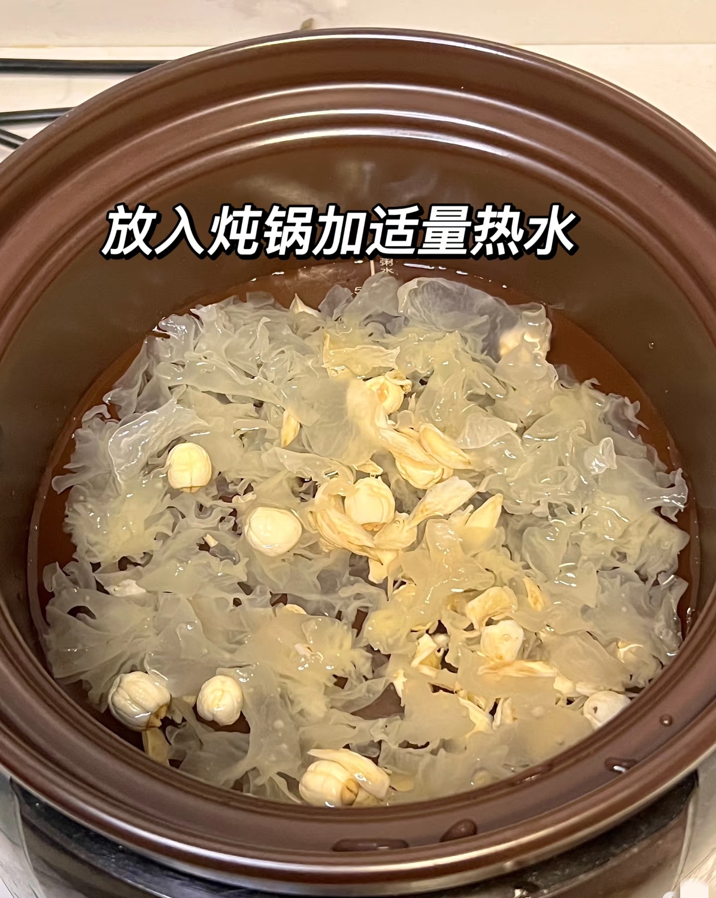 人吃什么补硒（莲子百合汤补硒）-硒宝网