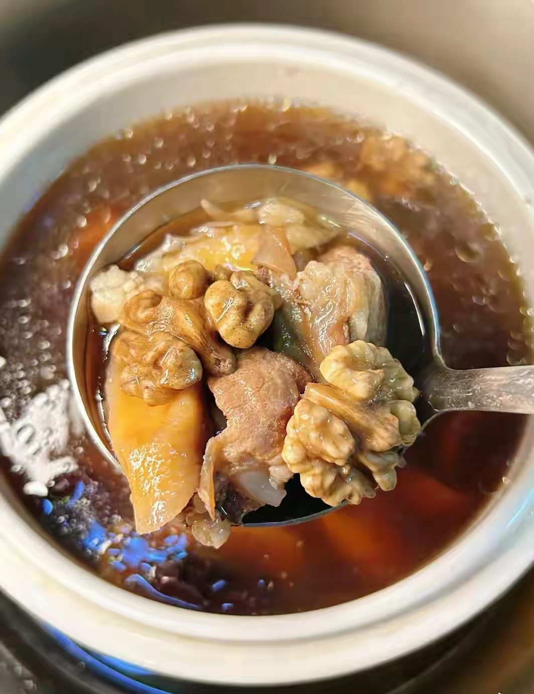 人吃什么补硒（莲子百合汤补硒）-硒宝网